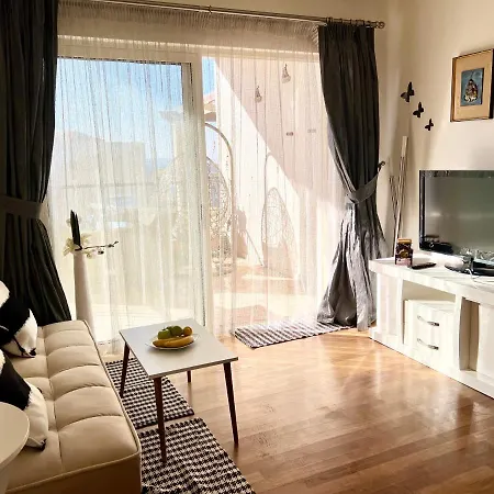 Odyssey Front Apartment